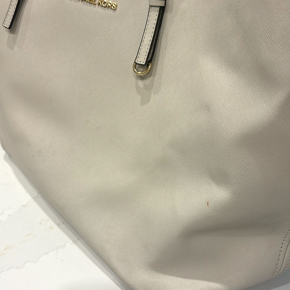 Michael Kors Tote Bag Taupe - Picture 7 of 9